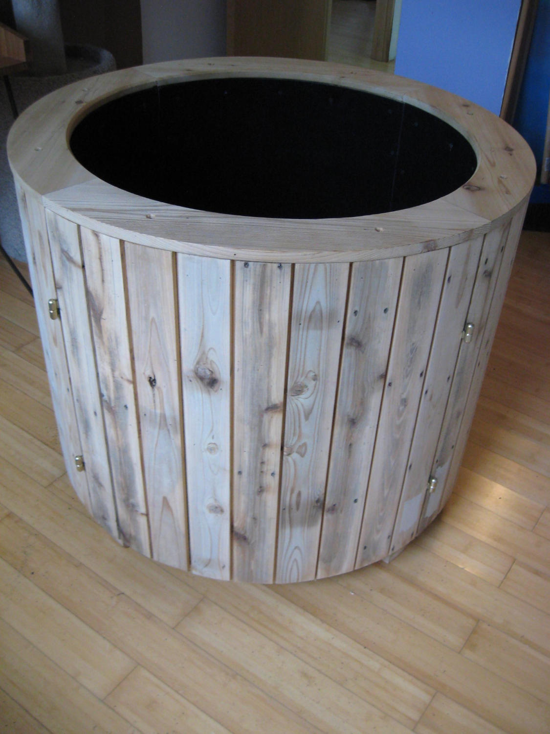 Large Round Wood Planter